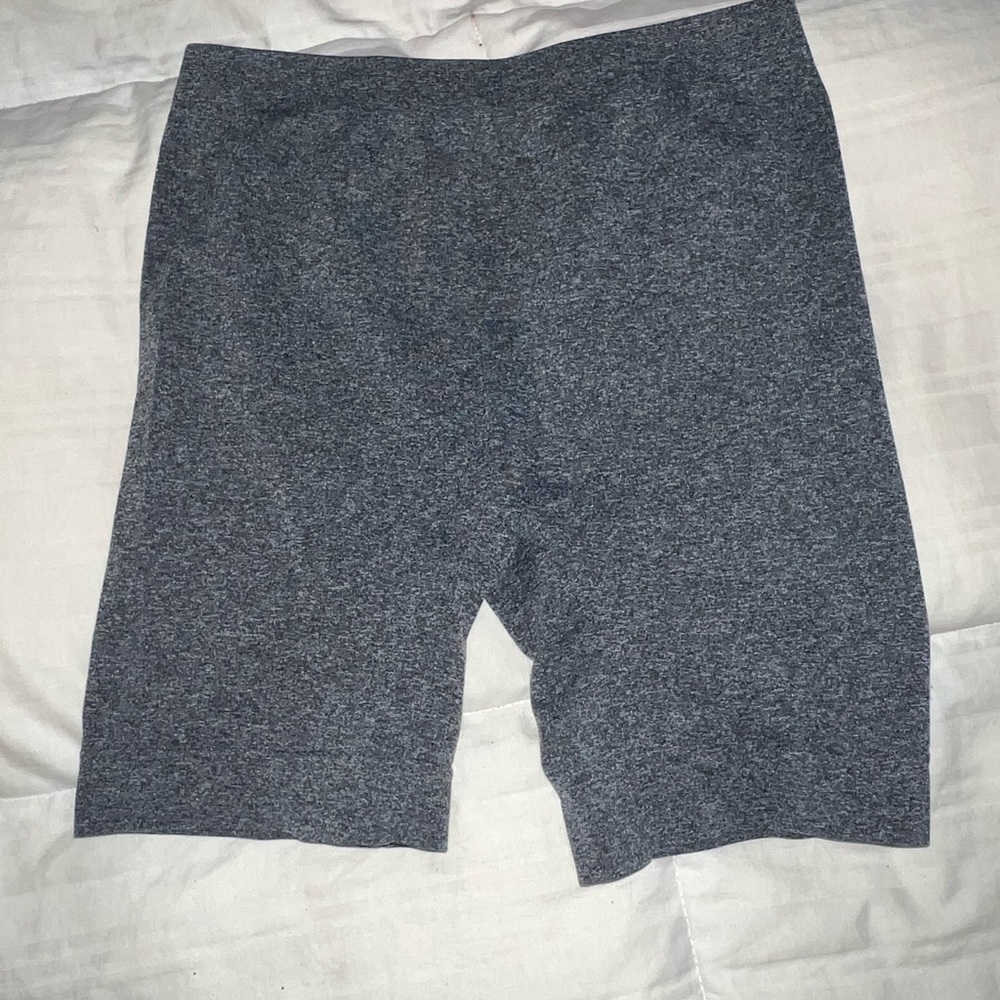 Free shipping!!! NWOT spandex